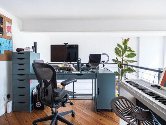 Flat for sale in Peckham, Greater London