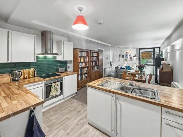 Flat for sale in Bury, Greater Manchester