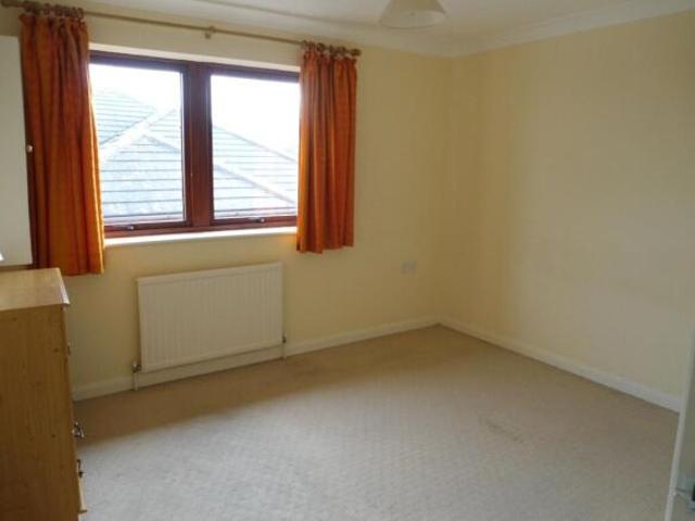 Flat for sale in Kingsgate, Thanet
