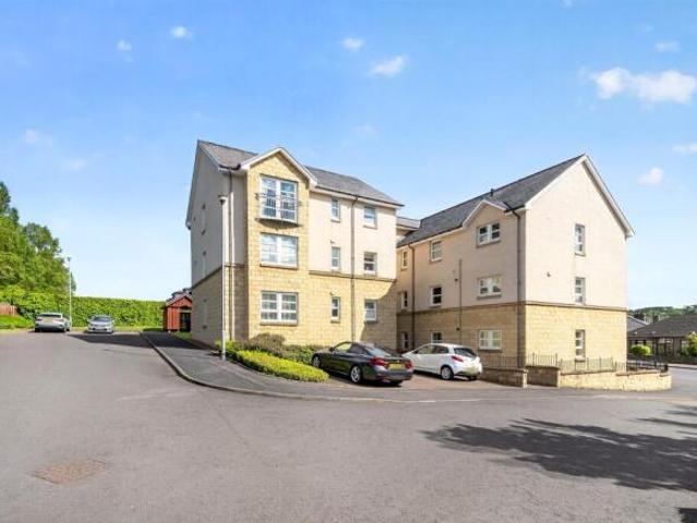 Flat for sale in Rutherglen, Scotland
