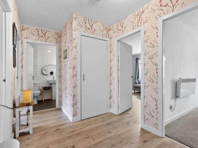 Flat for sale in Riddrie, Scotland