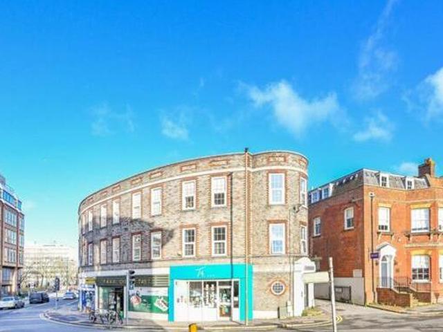 House for sale in Bellfields, Guildford