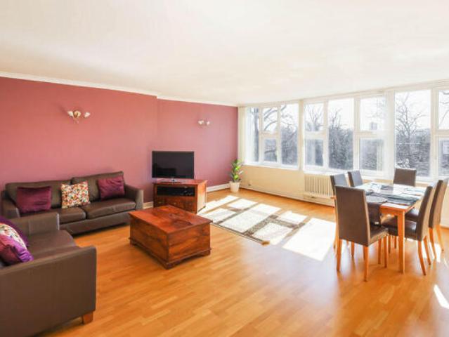 Flat for sale in Jesmond, Tyne And Wear