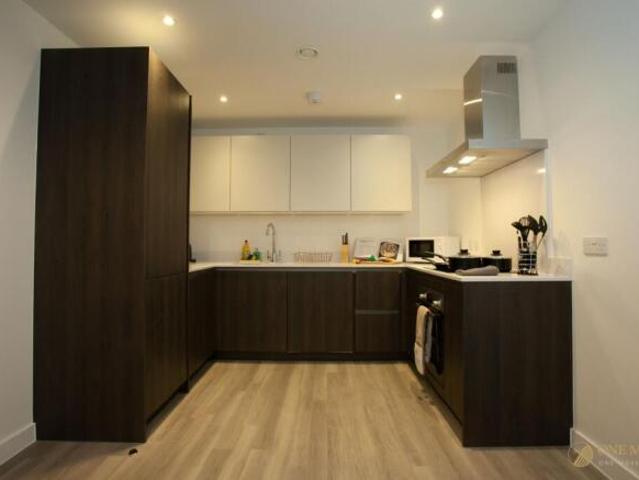 Flat for sale in Georgia, Greater Manchester