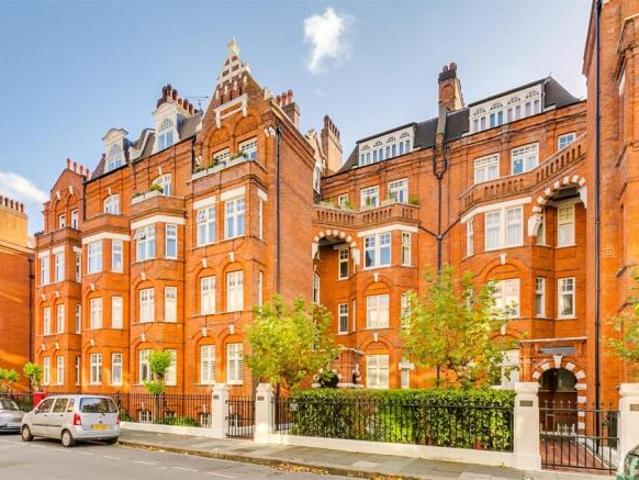 Flat for sale in Cat Hill