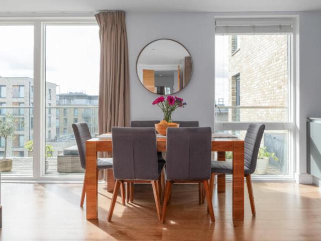 Flat for sale in Cat Hill
