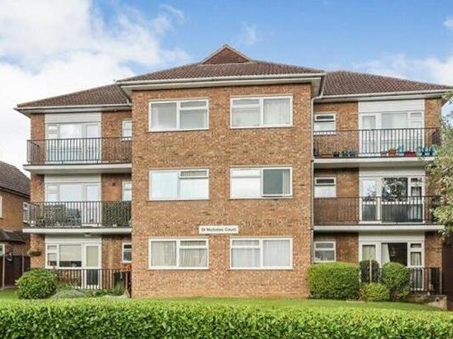 House for sale in Roundwood, St Albans
