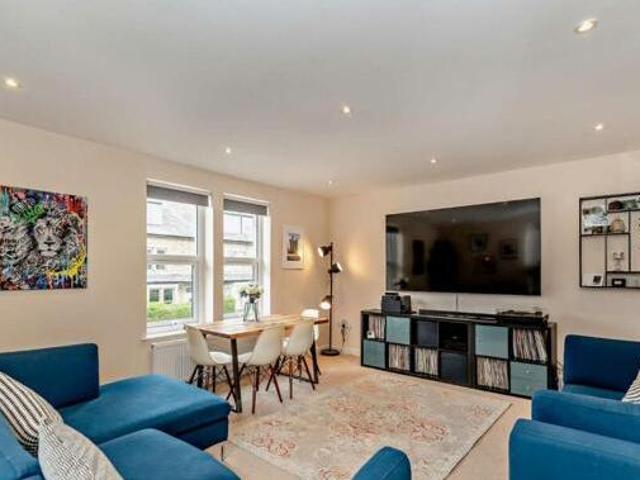 House for sale in Harrogate, North Yorkshire