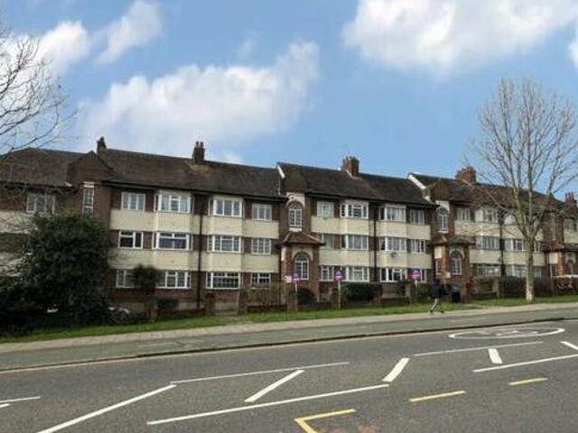 House for sale in Greater London