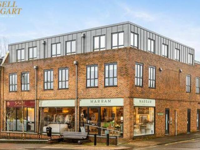 House for sale in Perryfields, West Sussex