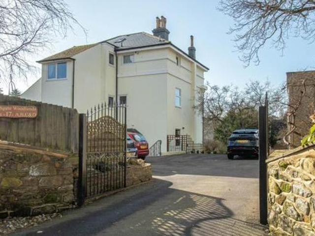 House for sale in Blacklands, Guestling Green