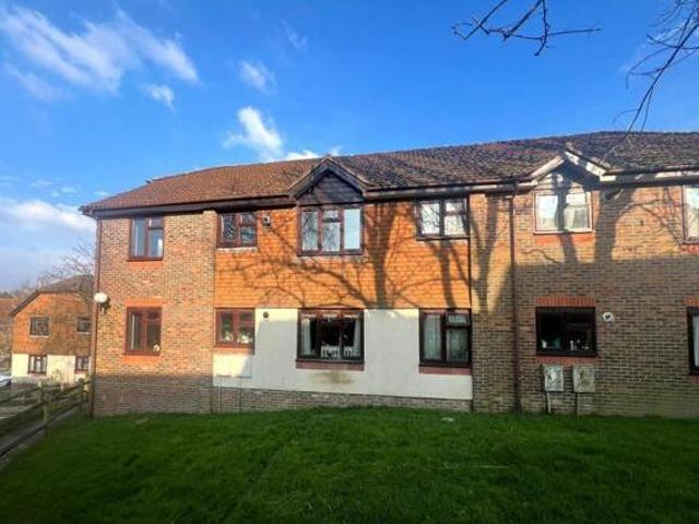 House for sale in Perryfields, West Sussex