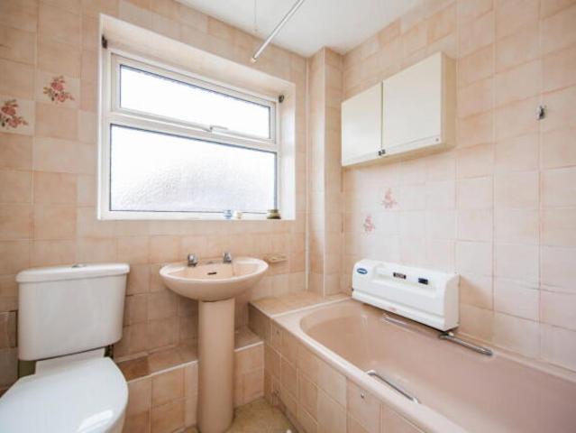 Flat for sale in Bolton by Bowland, Paradise