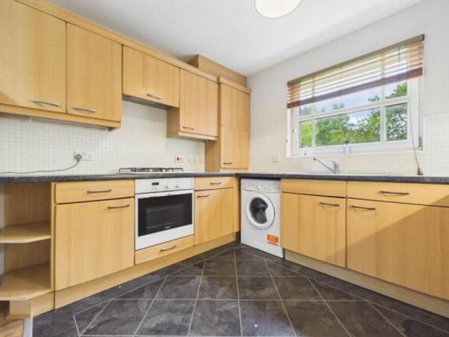 Flat for sale in Blantyre, Scotland