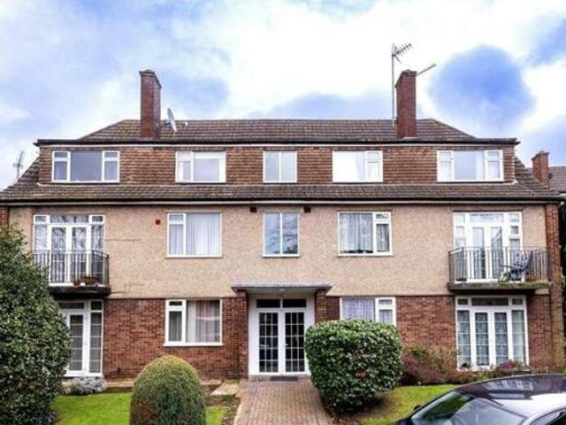 House for sale in Epping
