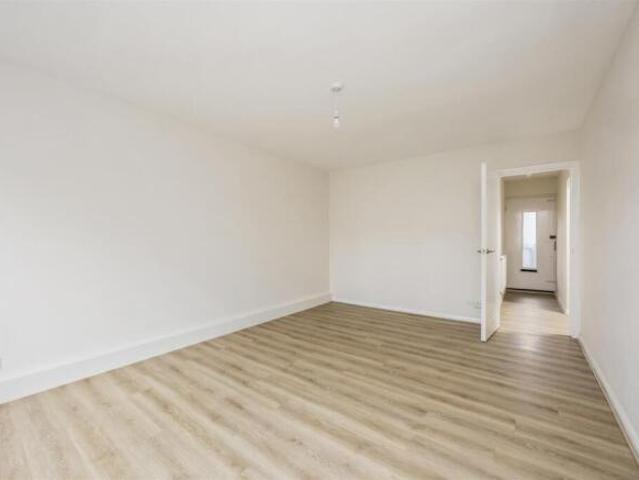 Flat for sale in Higher Bartle, Lancashire