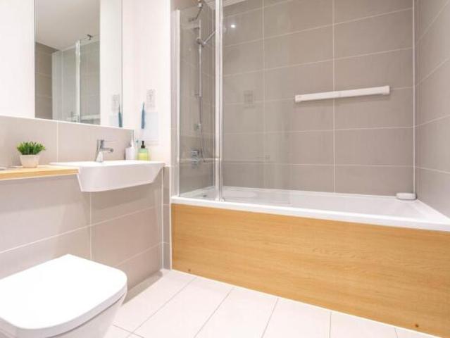 Flat for sale in Trumpington, Cambridge