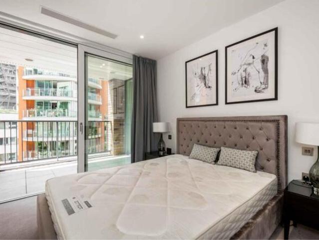 Flat for sale in Cat Hill
