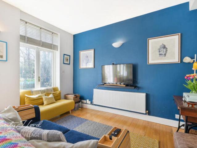 Flat for sale in Cat Hill