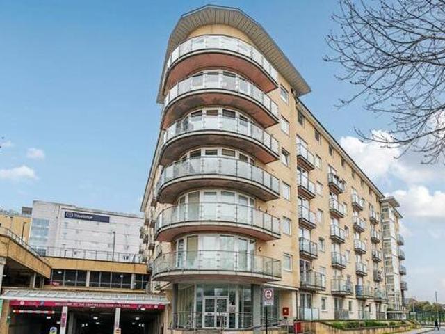 House for sale in London Borough of Hounslow, Greater London