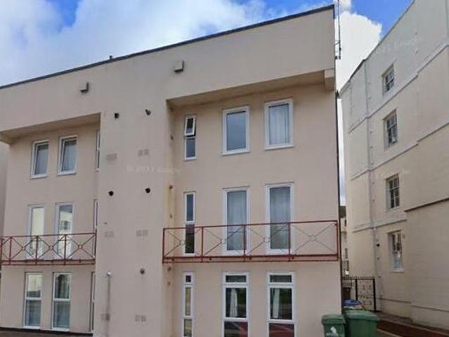 House for sale in Ewens Farm, Golden Valley
