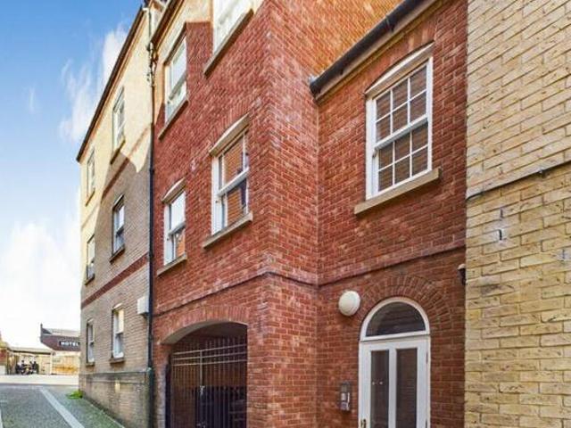 House for sale in Huntingdon