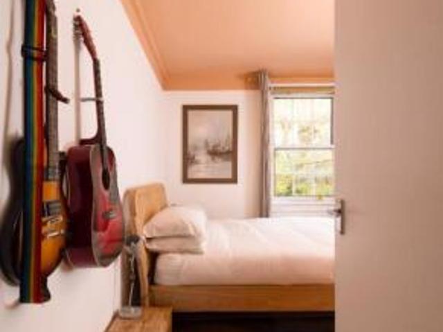Flat for sale in Spike Island, Feckenham