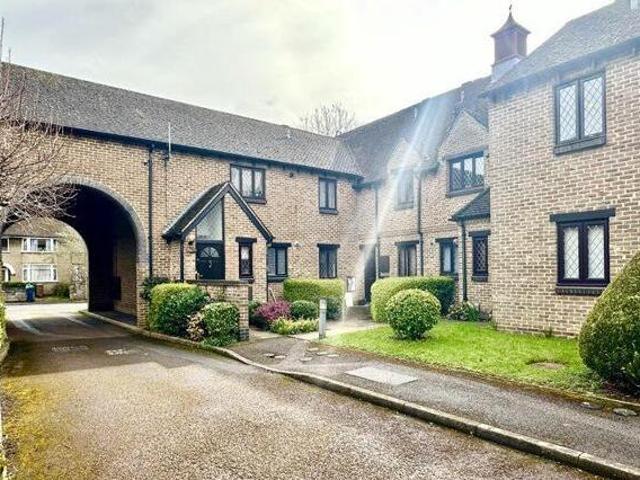 House for sale in The Slade, Oxfordshire