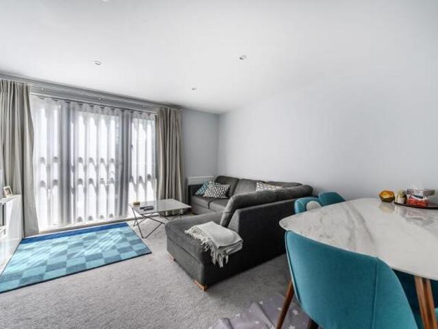 Flat for sale in City of Westminster, Greater London