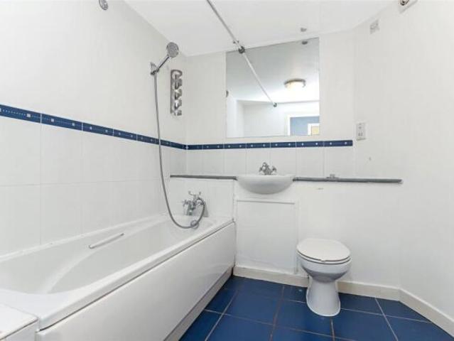 Flat for sale in Blythswood Holm, Scotland