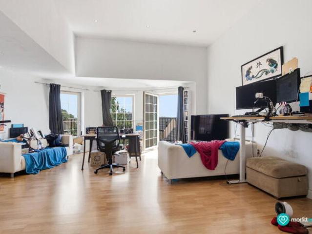 Flat for sale in Wincobank, South Yorkshire