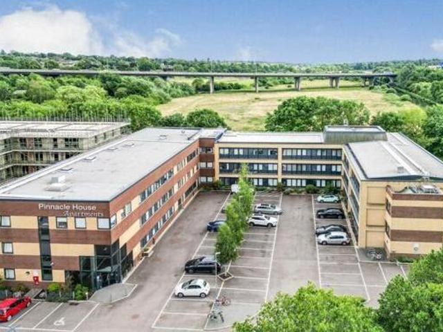 House for sale in North Watford, Hertfordshire