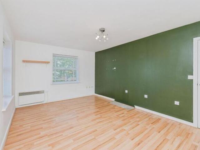 Flat for sale in Gravelly Hill, Birmingham