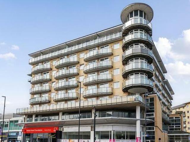House for sale in Greater London
