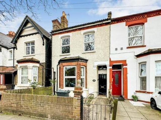 House for sale in Hounslow, Greater London