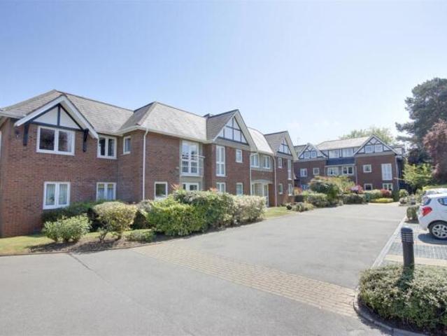 Flat for sale in Hessle, Hull and East Yorkshire
