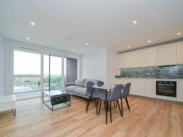 House for sale in Reading