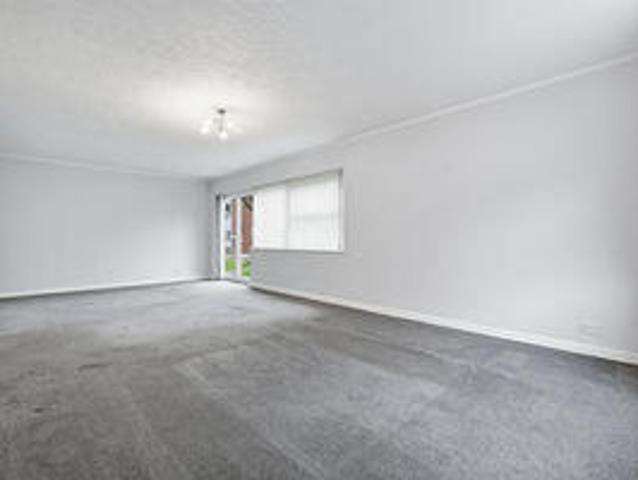 Flat for sale in Navestock Side, Essex