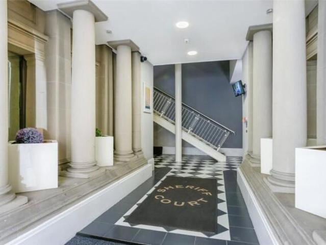 Flat for sale in Merchant City, Scotland