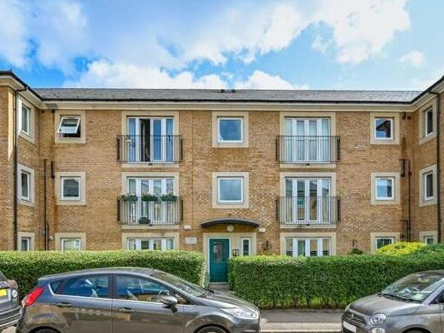 House for sale in Isleworth, Greater London