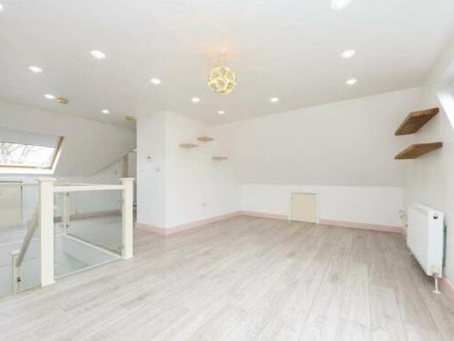 House for sale in Iver