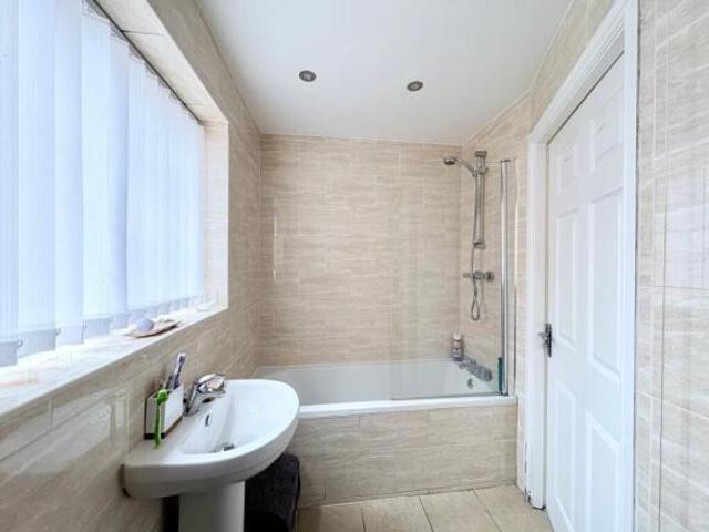 Flat for sale in Scawthorpe, South Yorkshire