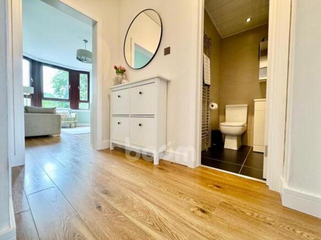 Flat for sale in Rockvilla, Scotland