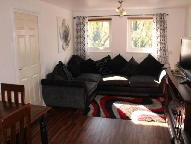 Flat for sale in Milton Keynes