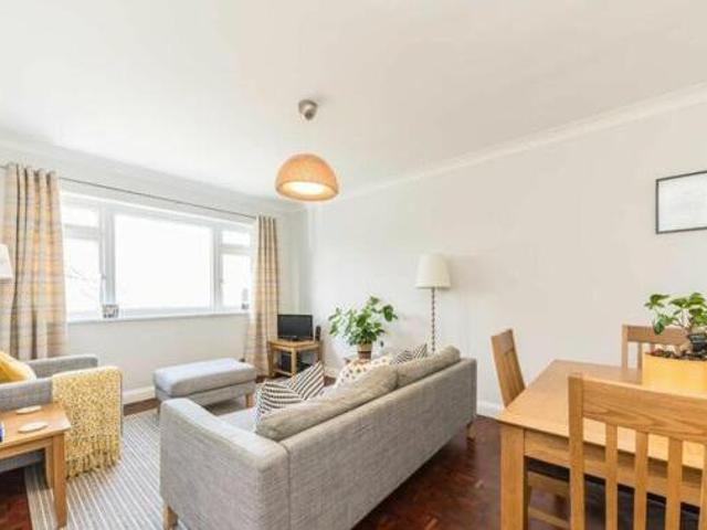 House for sale in Brentford End, Greater London