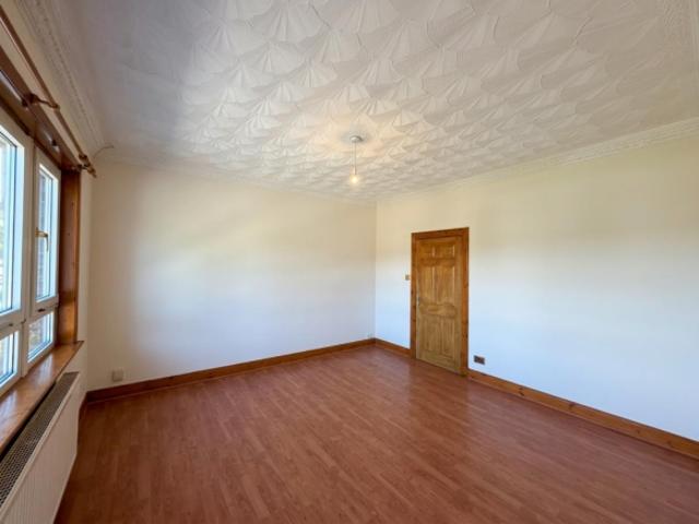Flat for sale in Barleybank, Kirkintilloch