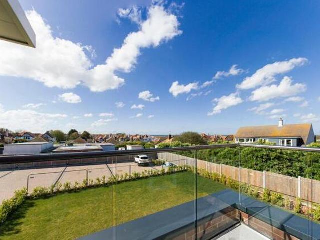 House for sale in Acol, Kent
