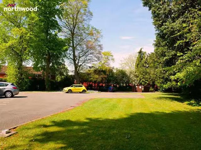 House for sale in Bowling Bank