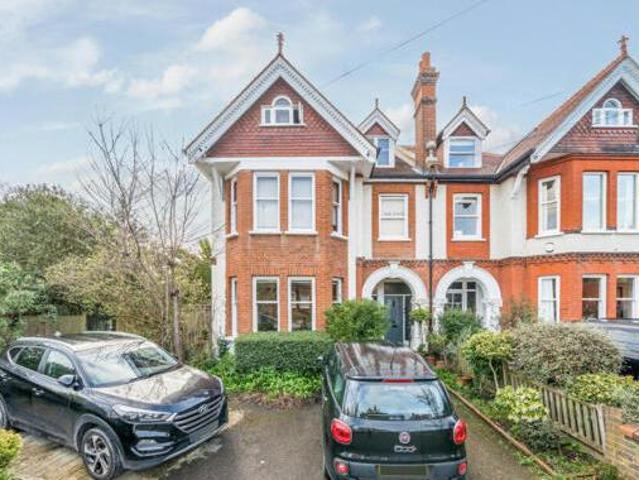 House for sale in Kingston Upon Thames, Greater London