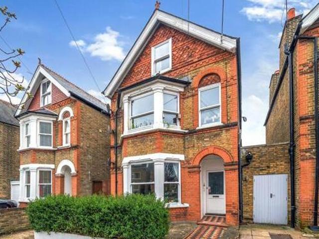 House for sale in Kingston Upon Thames, Greater London